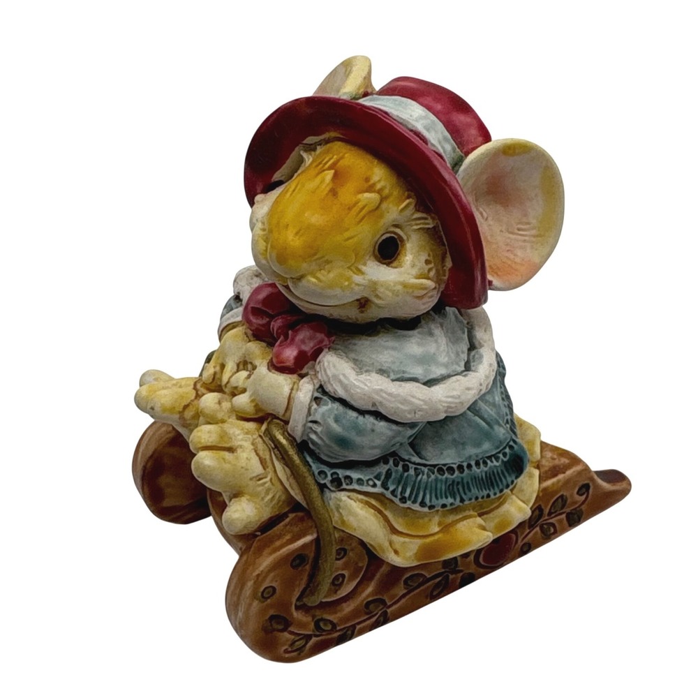 Ganz Little Cheesers Mouse on Sled Figurine 1991 Vintage 05308 Winter Decor